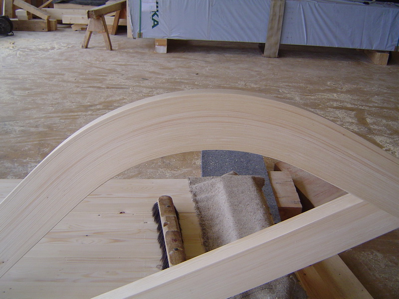 Leimholz gebogen